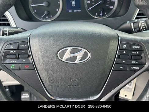 Used 2017 Hyundai Sonata SE image 23