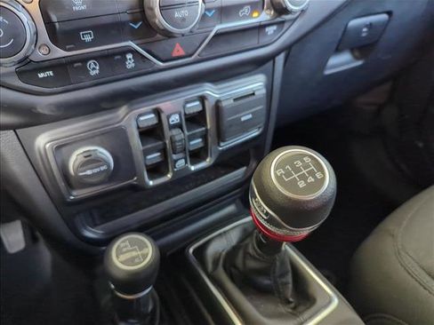 Used 2021 Jeep Wrangler Unlimited Sport image 16