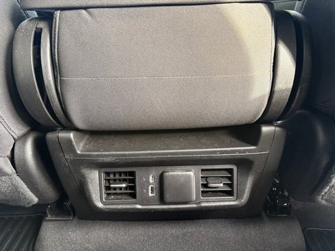 Used 2023 GMC Sierra 1500 Elevation image 16