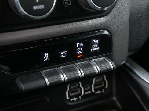 Used 2019 RAM 1500 Big Horn AWD/4WD image 23
