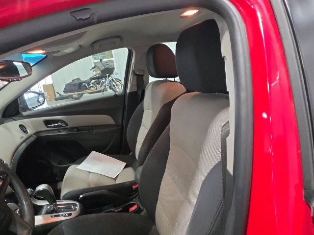 Used 2016 Chevrolet Cruze LS FWD image 14