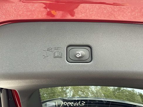 New 2026 Lincoln Nautilus Reserve w/ Jet Appearance Package AWD/4WD image 16