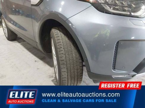 Used 2018 Land Rover Discovery HSE image 33