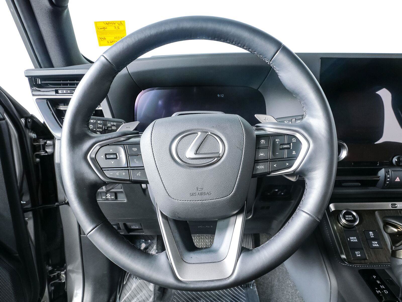 Used 2025 Lexus GX 550 w/ Accessory Package (Z1) AWD/4WD image 10