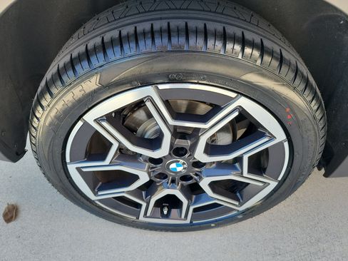 Used 2026 BMW X2 xDrive28i AWD/4WD image 8