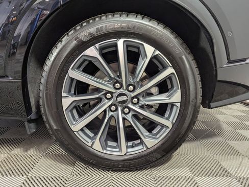 Used 2024 Cadillac Lyriq Sport image 27