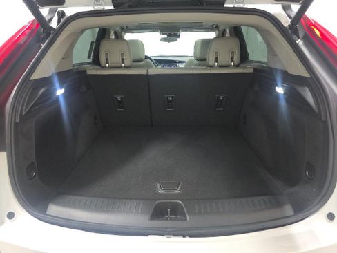Used 2023 Cadillac XT4 Luxury w/ Driver Awareness Package FWD image 14