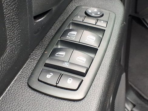 Used 2013 RAM 1500 Express AWD/4WD image 13