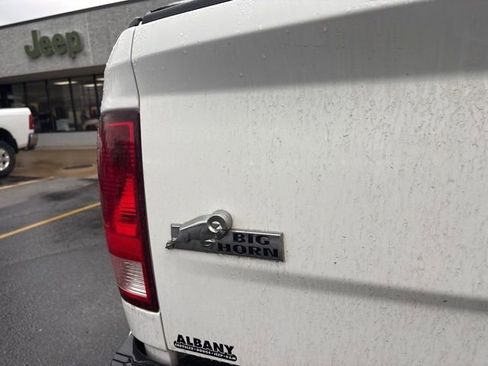 Used 2019 RAM 1500 Big Horn AWD/4WD image 9