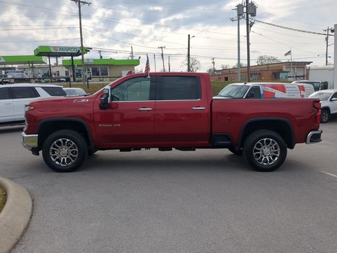 New 2026 Chevrolet Silverado 2500 LTZ w/ LTZ Premium Package AWD/4WD image 5
