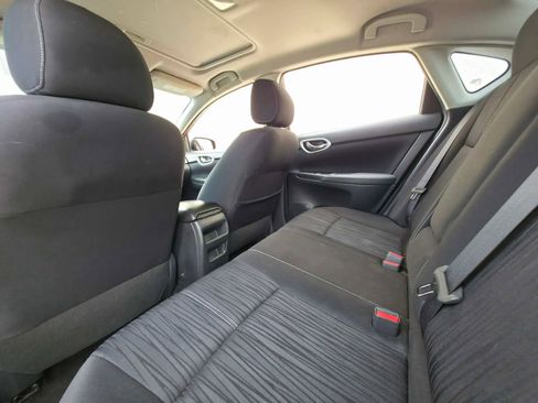 Used 2017 Nissan Sentra SV w/ Driver's Assist Package image 12