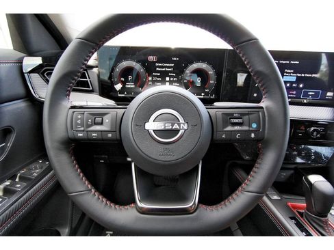 New 2026 Nissan Kicks SR image 13