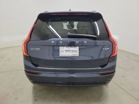 New 2026 Volvo XC90 T8 Ultra w/ Protection Package Premier AWD/4WD image 6