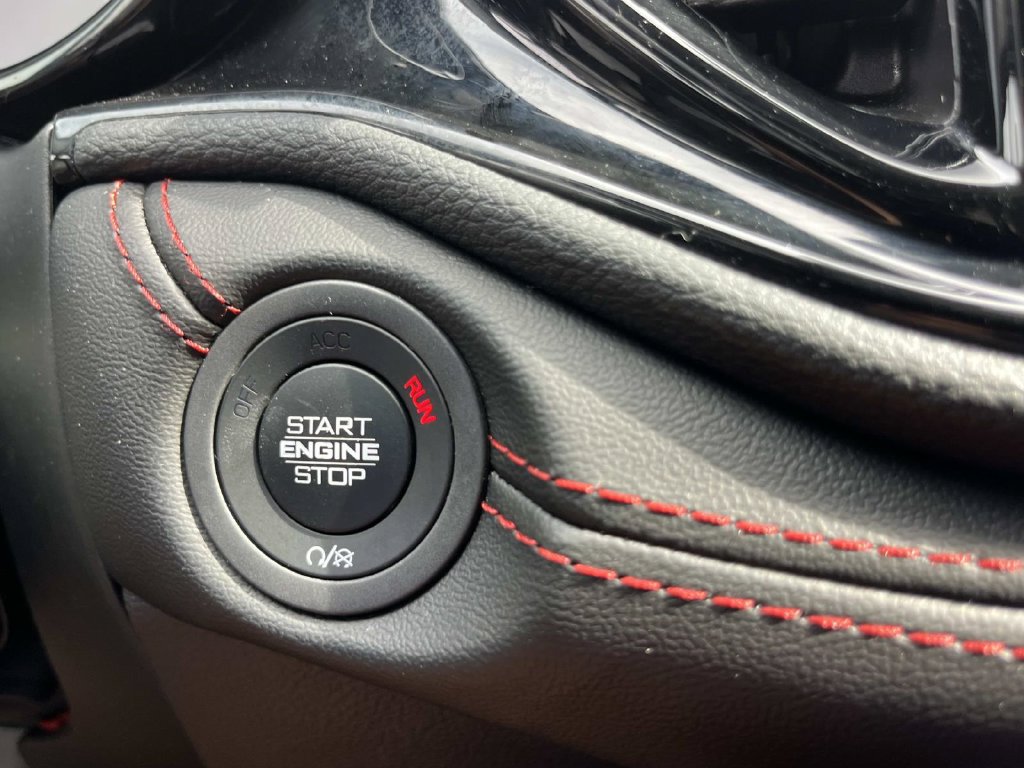 Used 2025 Dodge Durango GT AWD/4WD image 42