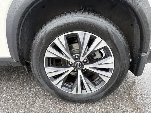 Used 2023 Nissan Rogue SV w/ SV Premium B Package AWD/4WD image 10