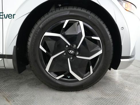 Used 2024 Hyundai Ioniq 5 Limited image 20