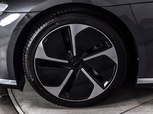Used 2023 Lucid Air Grand Touring AWD/4WD image 10