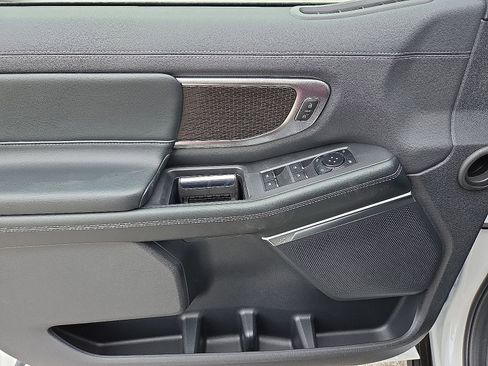 New 2026 Ford Expedition Platinum w/ Stealth Performance Package image 14