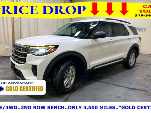 Certified 2025 Ford Explorer Active image 8