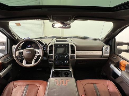 Used 2018 Ford F250 King Ranch w/ King Ranch Ultimate Package image 15