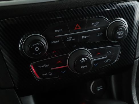 Used 2022 Dodge Charger GT image 14