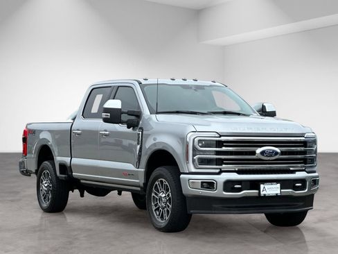 Used 2024 Ford F350 Limited w/ FX4 Off-Road Package AWD/4WD image 8