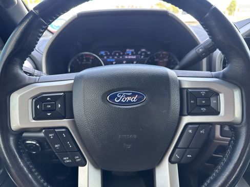 Used 2022 Ford F250 Lariat w/ Tremor Off-Road Package AWD/4WD image 15