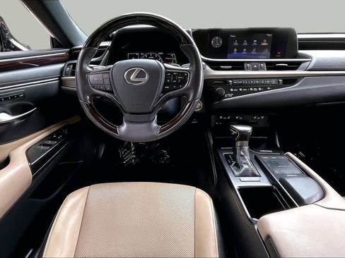 Used 2019 Lexus ES 350 w/ Premium Package FWD image 6
