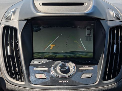 Certified 2018 Ford Escape Titanium AWD/4WD image 22