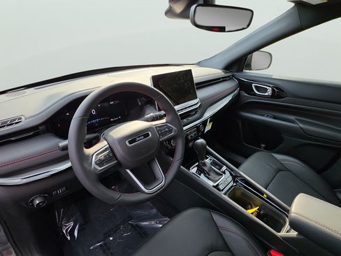 New 2026 Jeep Compass Trailhawk AWD/4WD image 20