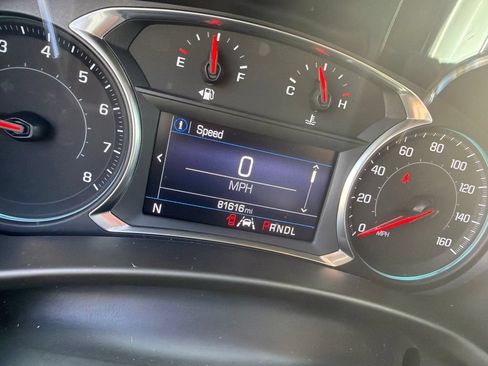 Used 2020 Chevrolet Equinox LT FWD image 6