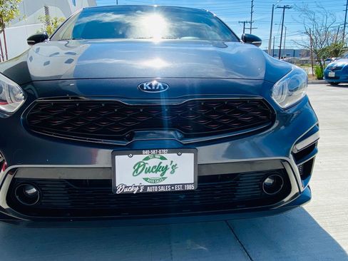 Used 2020 Kia Forte GT-Line image 9