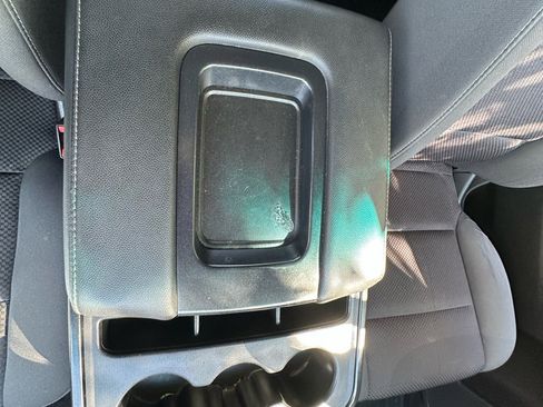 Used 2018 Chevrolet Silverado 1500 LT w/ All Star Edition image 34