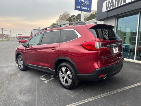 Certified 2025 Subaru Ascent Premium AWD/4WD image 2