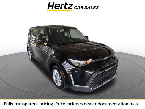 Used 2025 Kia Soul LX w/ LX Technology Package FWD image 1
