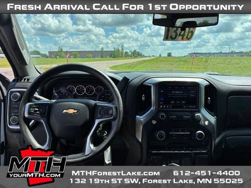 Used 2022 Chevrolet Silverado 2500 LT AWD/4WD image 11