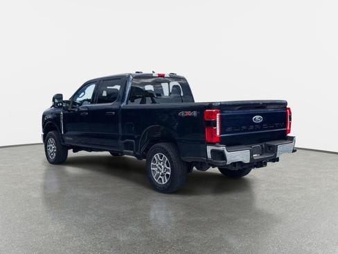 Used 2024 Ford F250 Lariat AWD/4WD image 5
