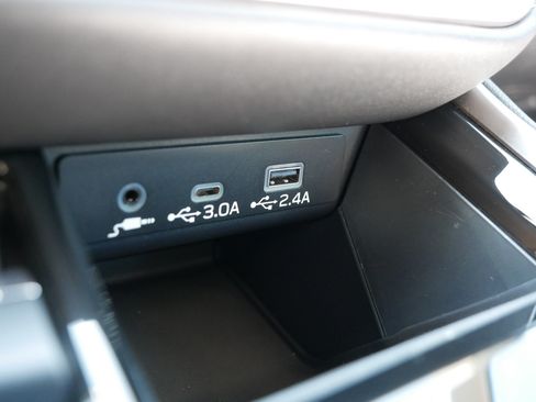 Certified 2025 Subaru Legacy Premium AWD/4WD image 33