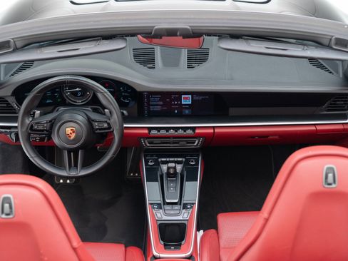 Certified 2021 Porsche 911 Carrera image 28