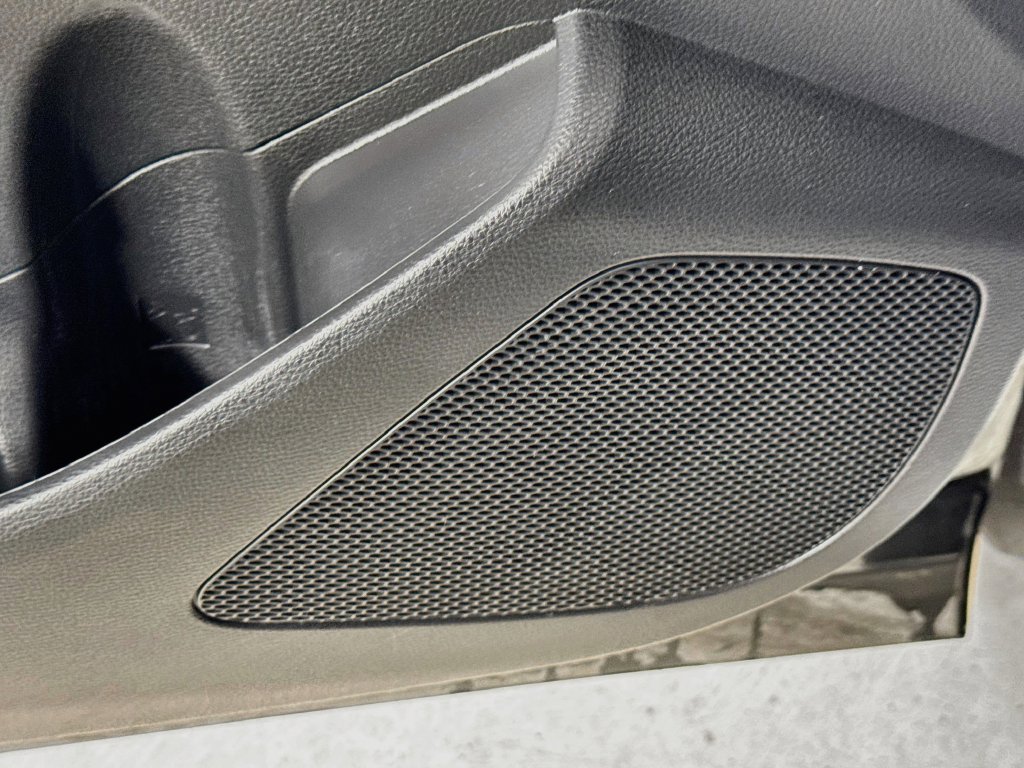 Used 2025 Toyota Corolla Cross AWD Hybrid image 22