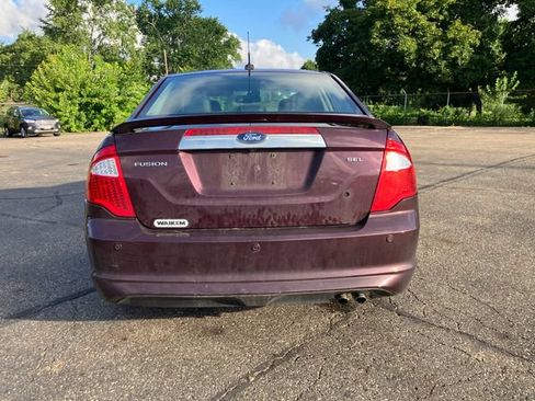 Used 2012 Ford Fusion SEL FWD image 4