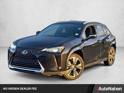 Used 2022 Lexus UX 200 w/ Premium Package FWD image 1