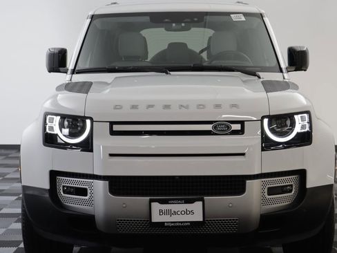 Certified 2025 Land Rover Defender 110 S AWD/4WD image 23