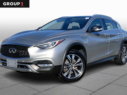 Used 2018 INFINITI QX30 Premium w/ Cargo Package image 1