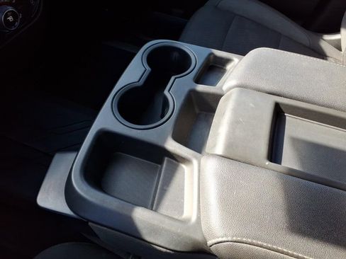 Used 2022 Chevrolet Silverado 1500 LT image 19