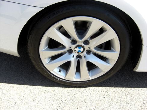 Used 2012 BMW 328i Convertible image 5