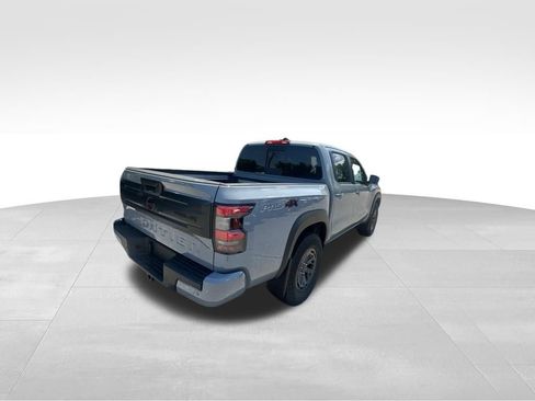 New 2026 Nissan Frontier PRO-4X w/ Pro-4x Convenience Package AWD/4WD image 4
