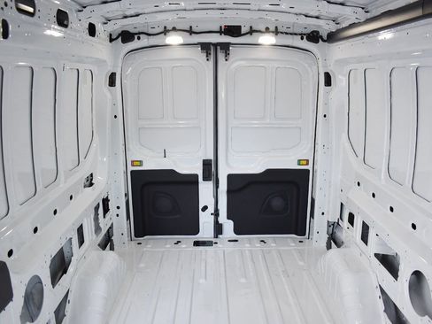 New 2026 Ford Transit 250 148 Medium Roof w/ Exterior Upgrade Package image 9