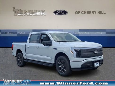New 2025 Ford F150 Lightning Flash AWD/4WD image 1