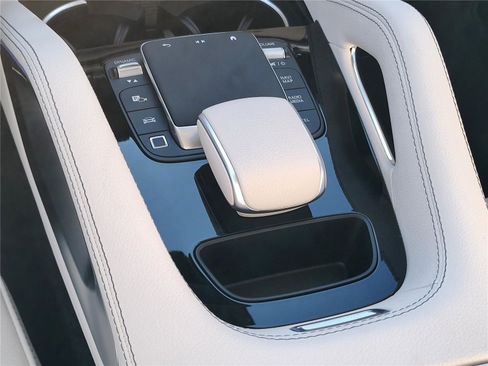 New 2026 Mercedes-Benz GLE 350 4MATIC image 9